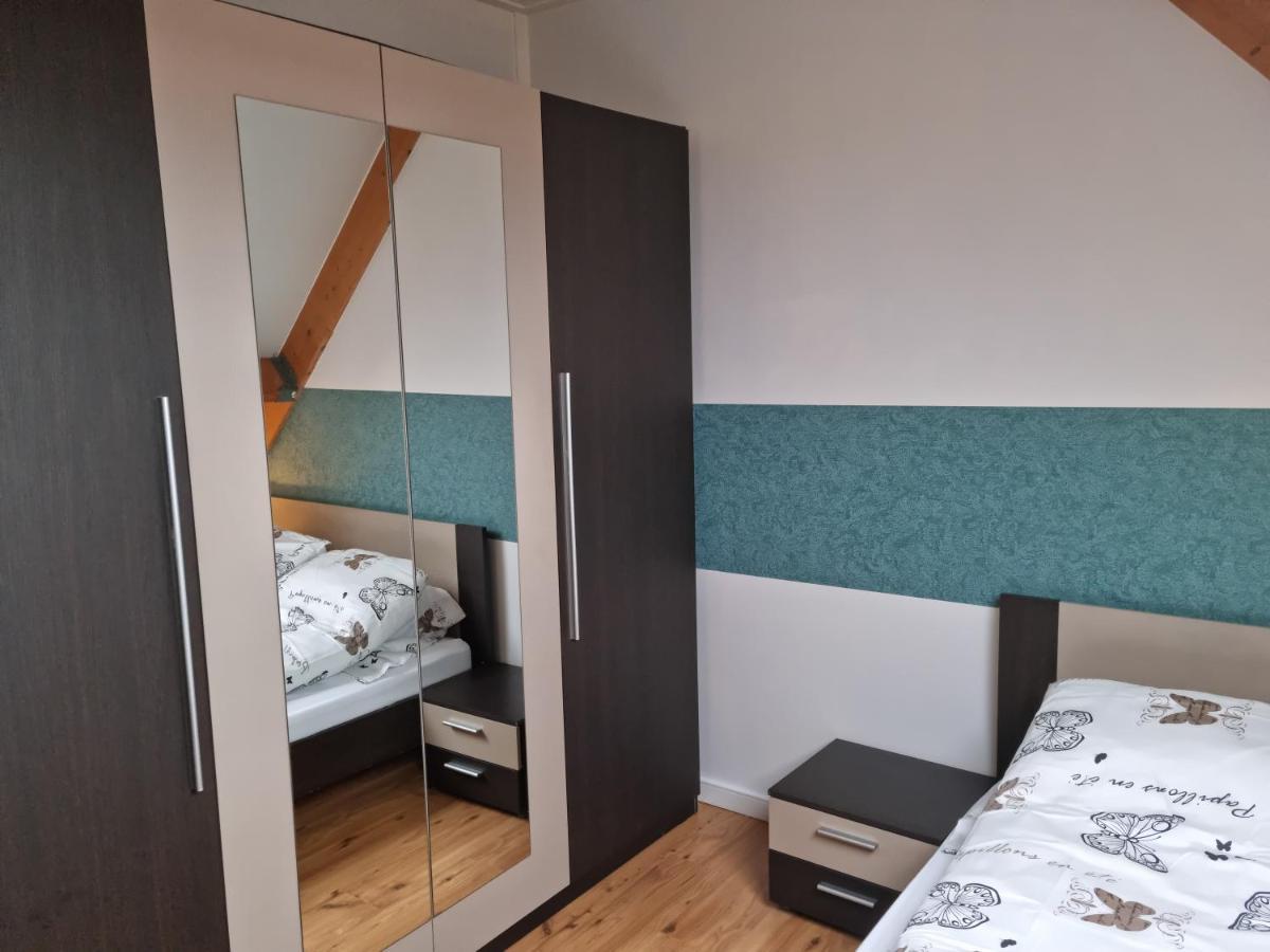 Apartament Mamert Ustronie Morskie Exterior foto